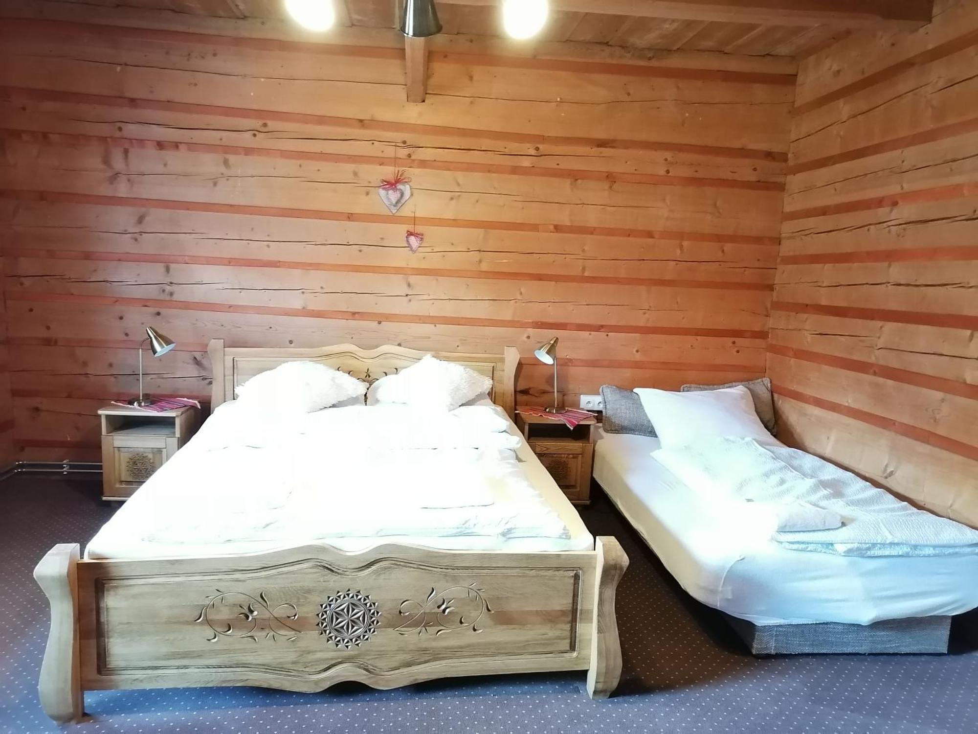 Дерев'яний котедж Za Lesikom Ждяр